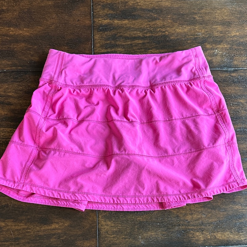 Lululemon Activewear Pace Rival Mid-Rise Skirt Sonic Pink size 4